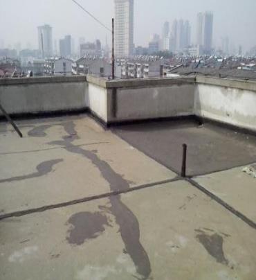 浚县漏水维修 楼顶漏水是什么原因，楼顶漏水维修方法是什么?